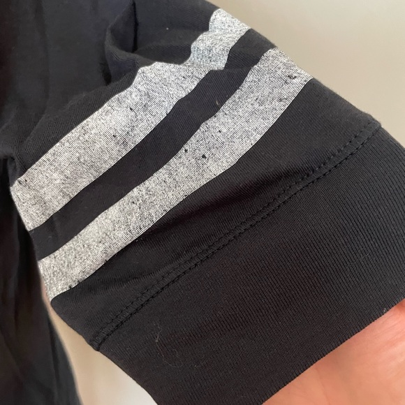 NWT Patriots Baseball Tshirt - Picture 4 of 7